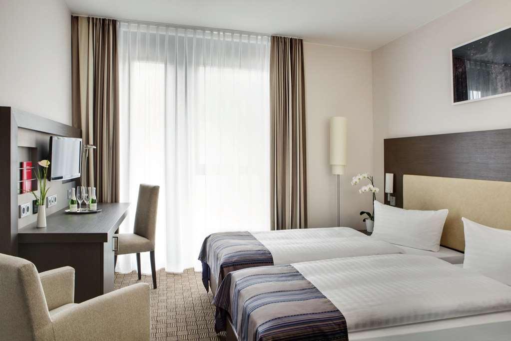 Intercityhotel Hamburg Dammtor-Messe חדר תמונה