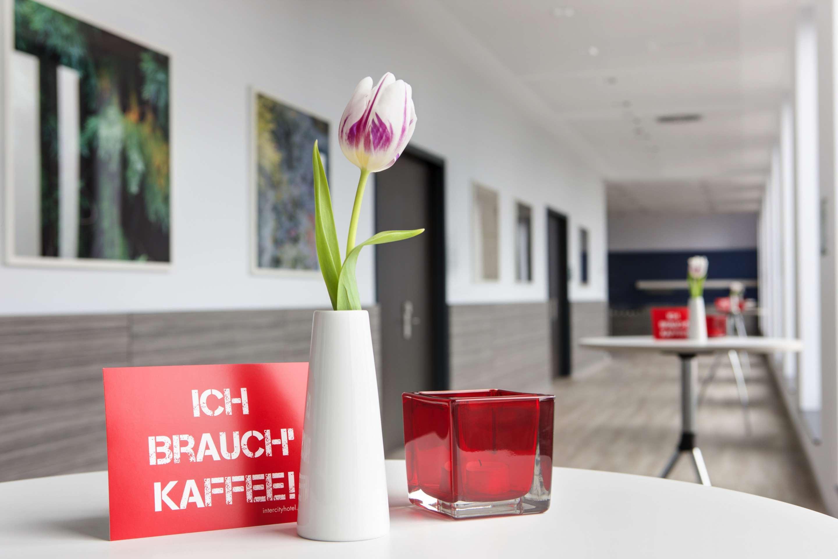 Intercityhotel Hamburg Dammtor-Messe מראה חיצוני תמונה
