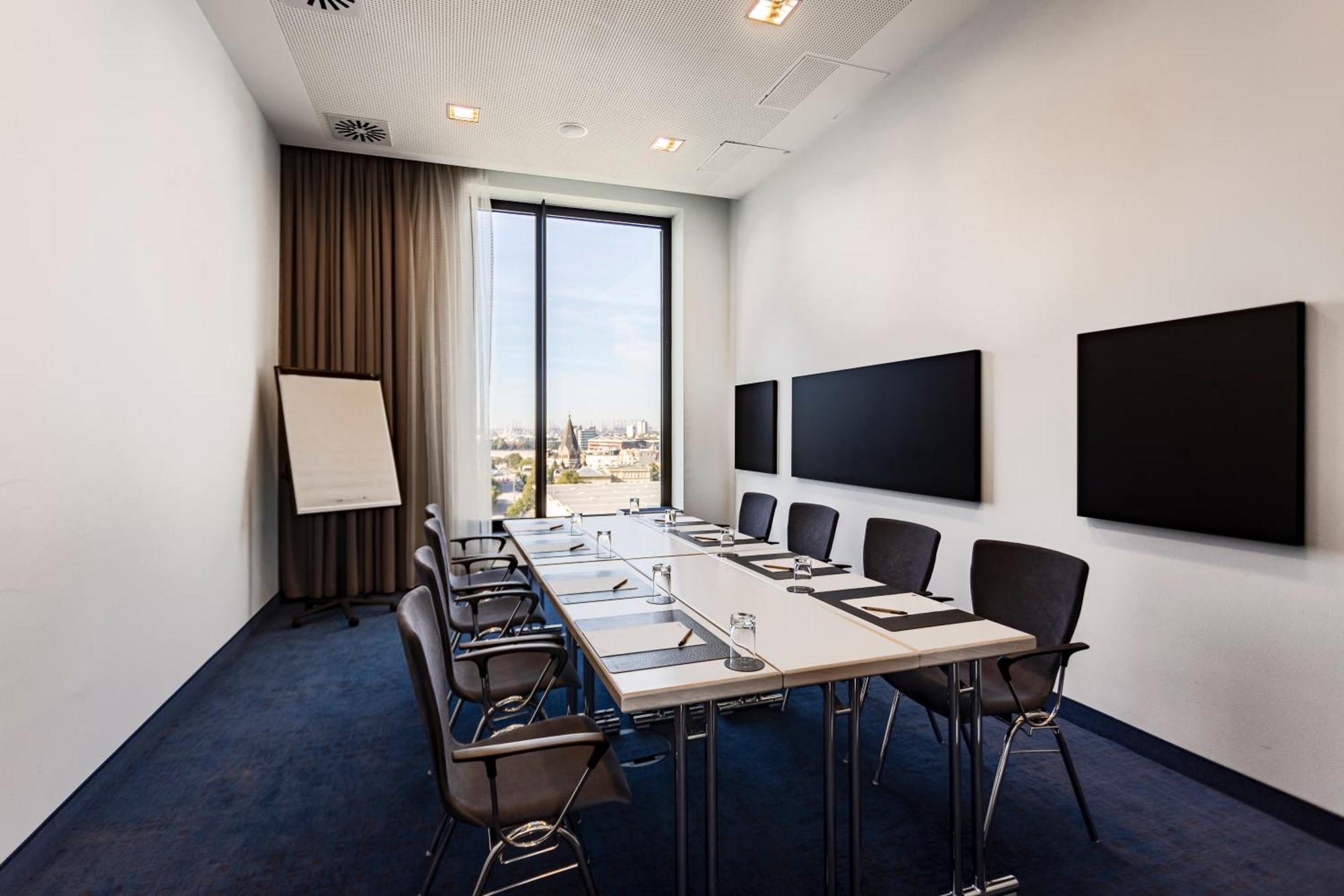 Intercityhotel Hamburg Dammtor-Messe מראה חיצוני תמונה