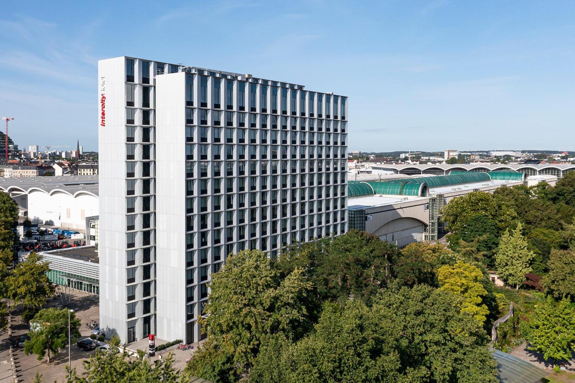 Intercityhotel Hamburg Dammtor-Messe מראה חיצוני תמונה