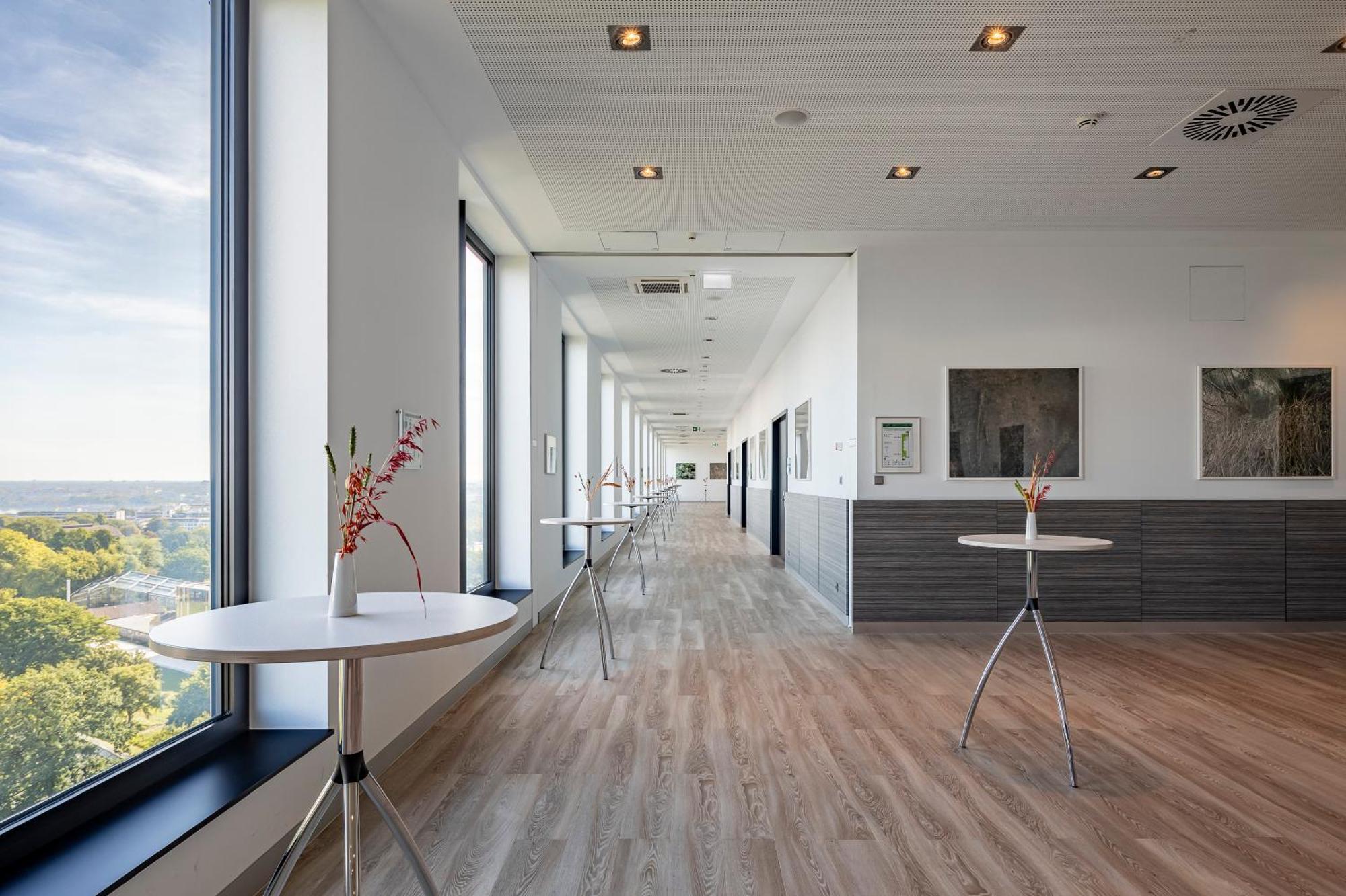 Intercityhotel Hamburg Dammtor-Messe מראה חיצוני תמונה