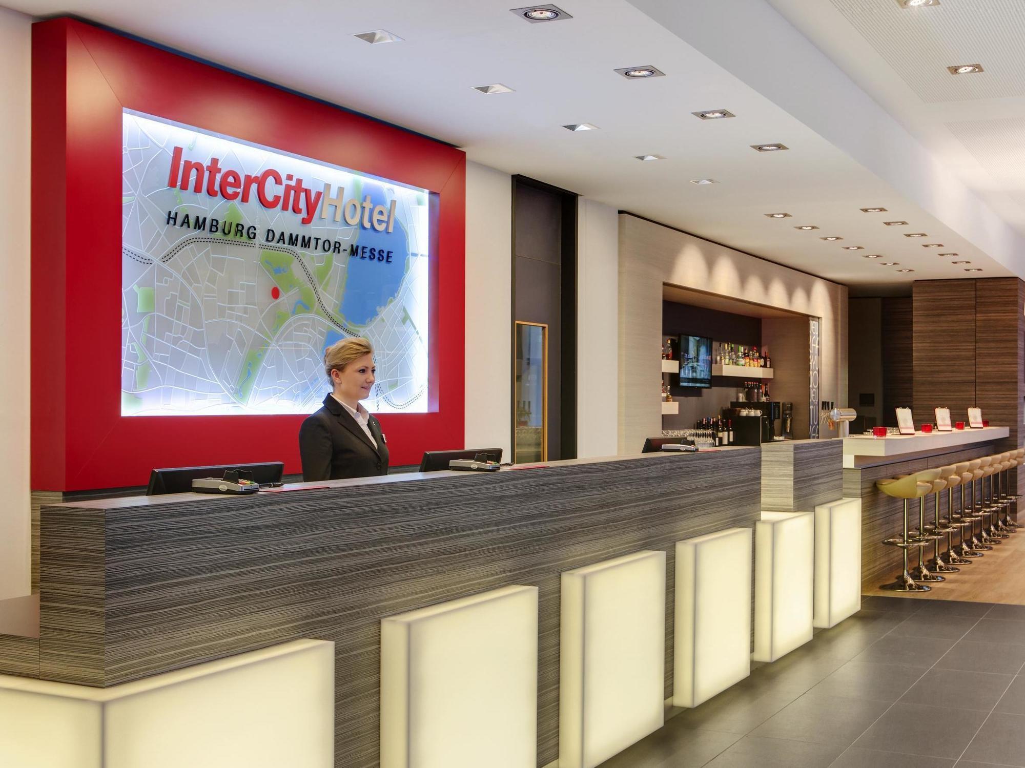 Intercityhotel Hamburg Dammtor-Messe מראה חיצוני תמונה